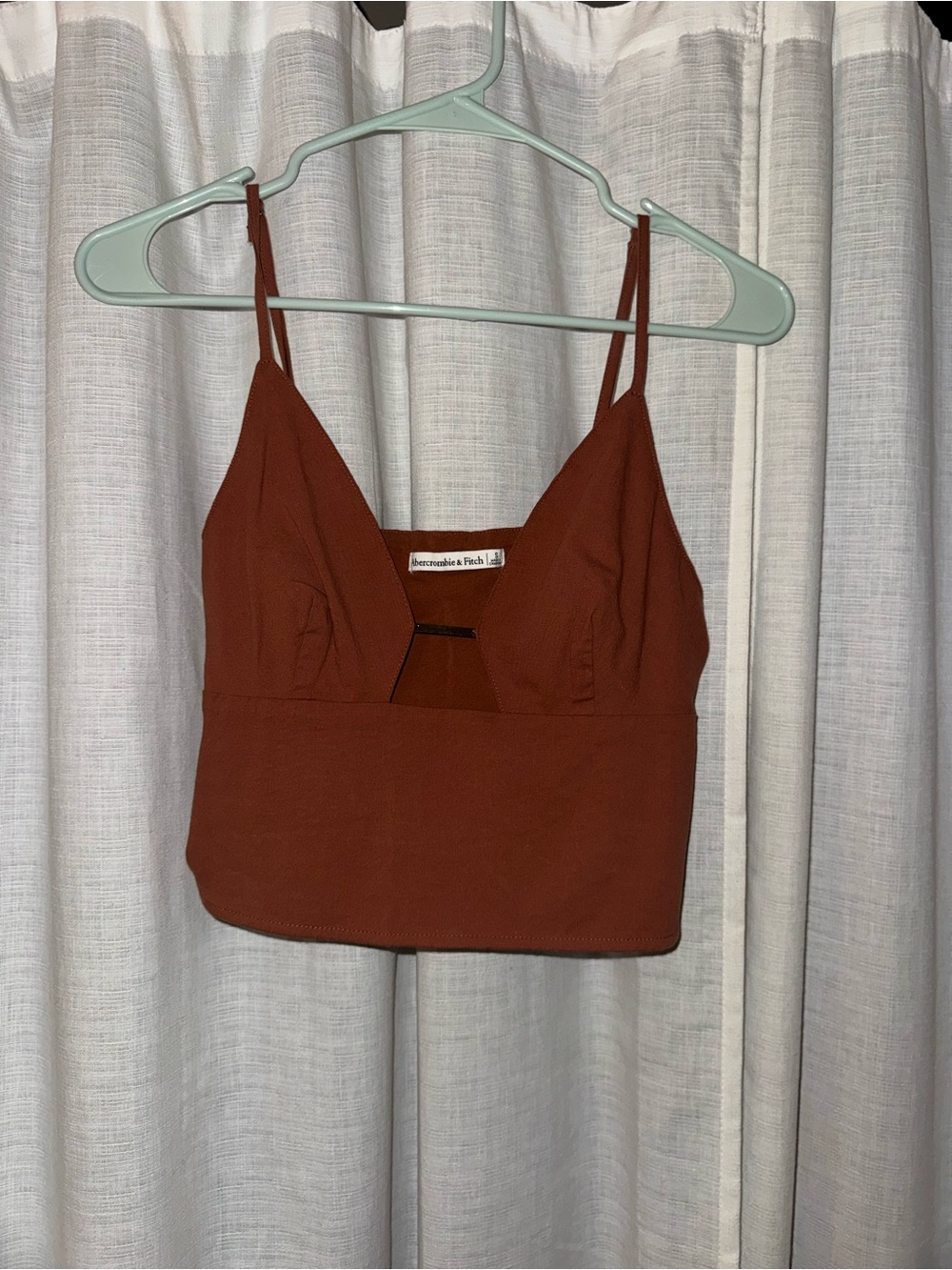 Abercrombie & Fitch Rust Deep V Crop Tank Top